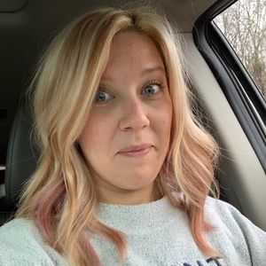 Meet your Posher, Lindsay